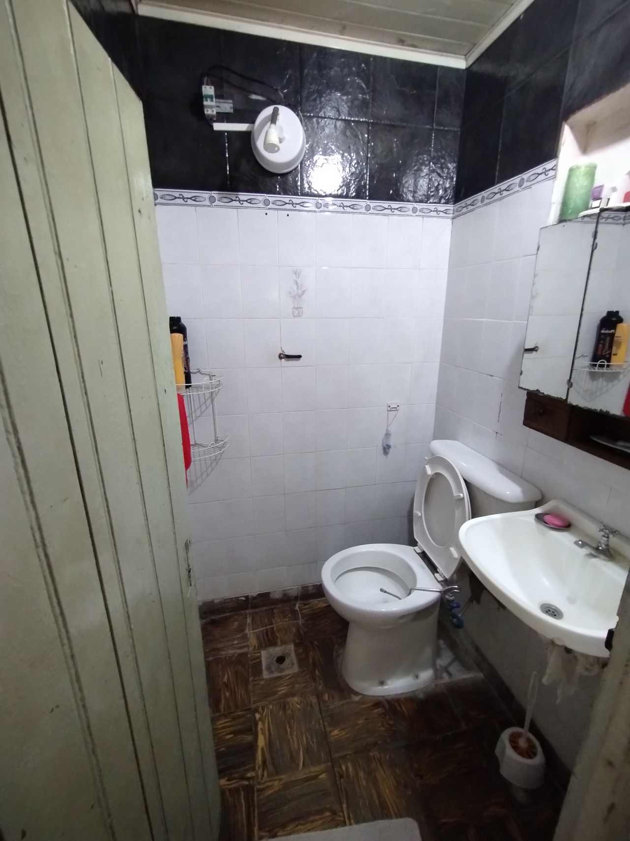 BAÑO CASA FONDO